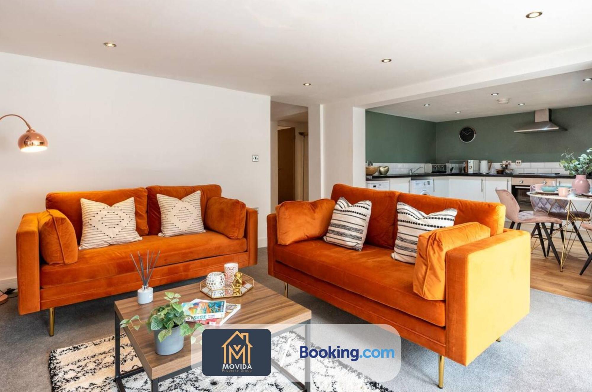 Stylish Two Bed Town Centre Apartment By Movida Property Group Short Lets & Serviced Accommodation With Parking Harrogate Buitenkant foto