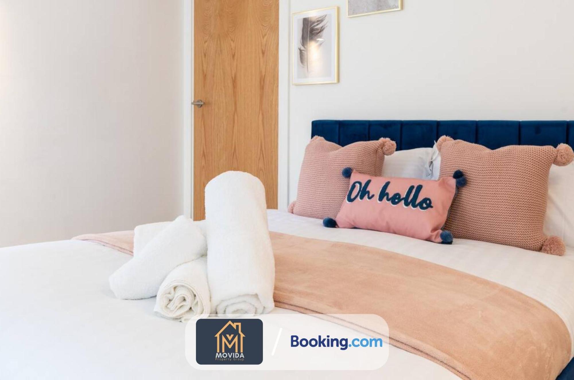Stylish Two Bed Town Centre Apartment By Movida Property Group Short Lets & Serviced Accommodation With Parking Harrogate Buitenkant foto